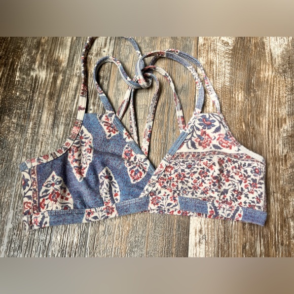 CHASER intimates • soft boho strappy patchwork floral print bralette •size small - Picture 4 of 16